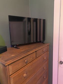 Insignia 32” Fire TV