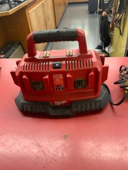 Milwaukee M18 sequential charger