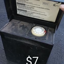 Use Floodlight Transformer 