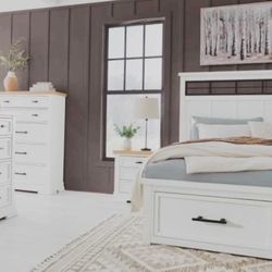 Storage Bedroom Ashley Queen