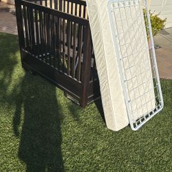 BABY CRIB w/ Mattress