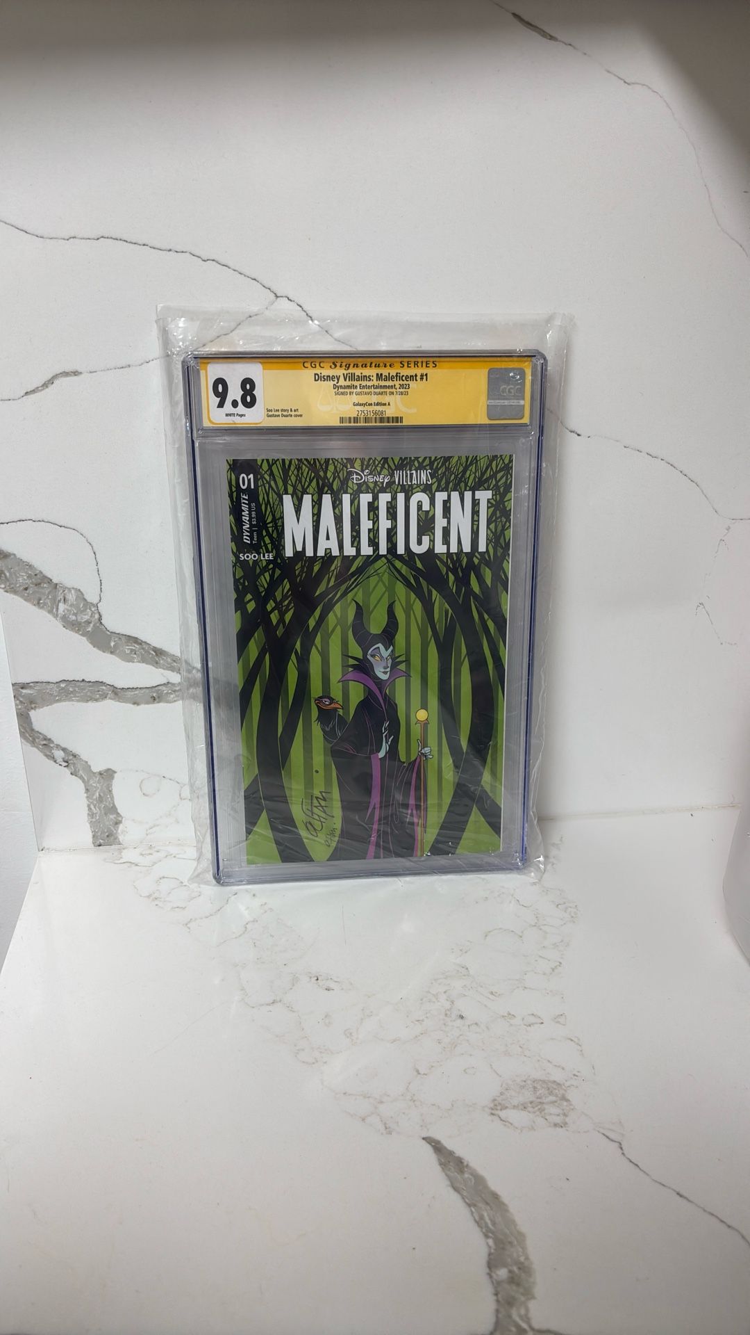 Disney Villains Maleficent #1 Comic Slab autographed 