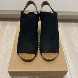 Black Lucky Brand Sandal/heels 