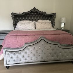King Sized Bedroom Set