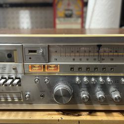 JCPenny AM/FM Stereo Receiver/ 8 Track & Cassette Player/Recorder.