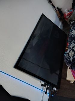 LG TV for sale 60 inch