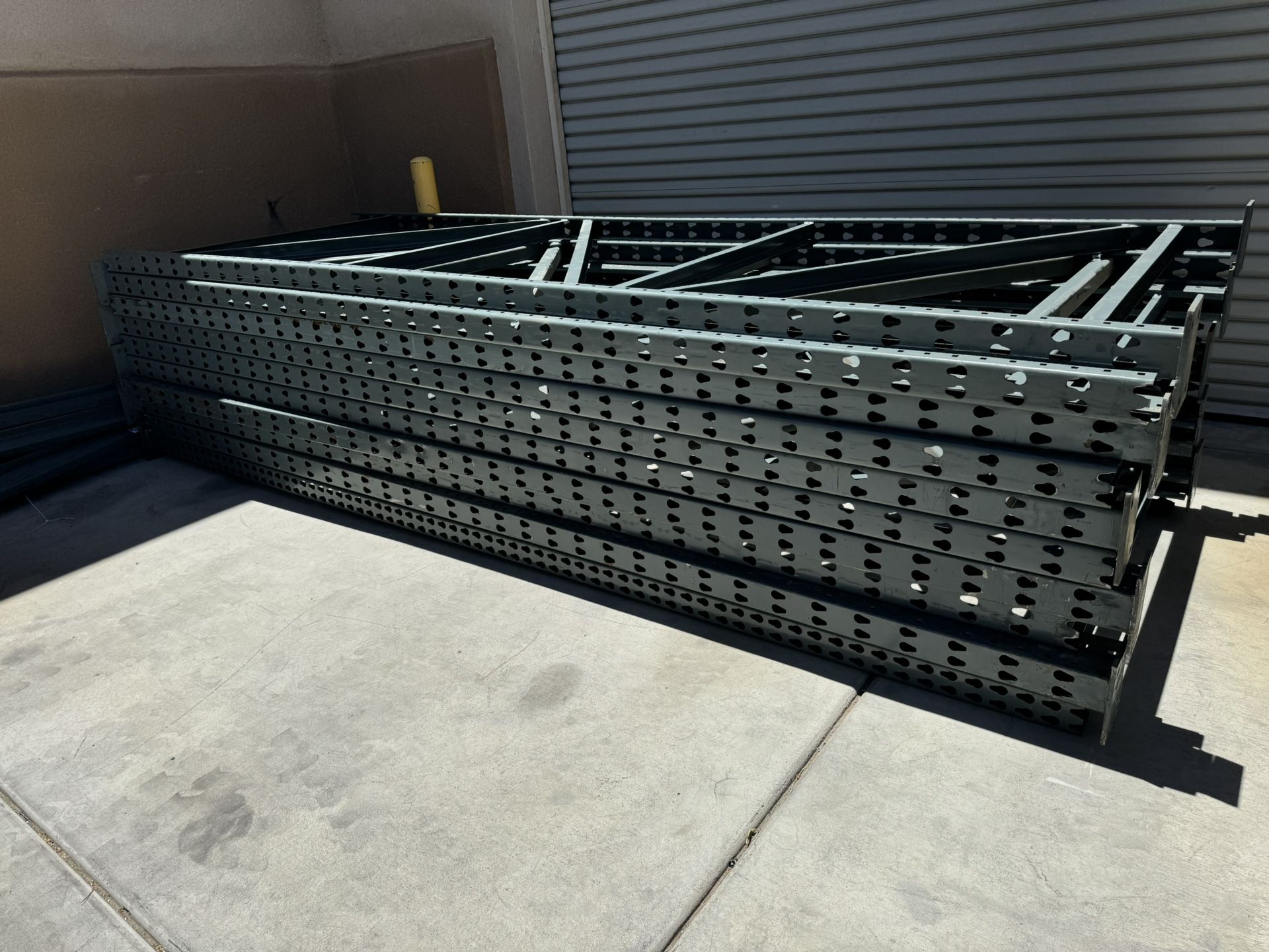 Pallet Racks $900 10 uprights 12ft. Tall 4ft. Wide, 12 wire decking, 18 ...