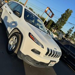 2017 Jeep Cherokee
