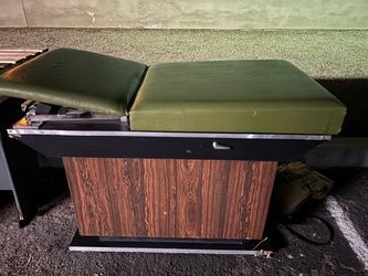 Adjustable bed