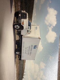 1997 Ford F800