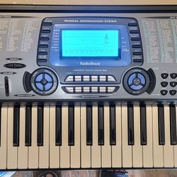 Radio Shack/Casio MD-1210 61 key Keyboard Synthesizer MIDI Controller Assignable Pedal and Effects