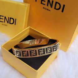 Bracelets  Fendi 