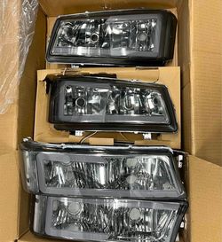 03-06 Chevy Silverado/Avalanche Headlights Faros Calaveras Micas Luces Lamps