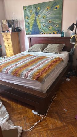 Pottery barn bedroom set