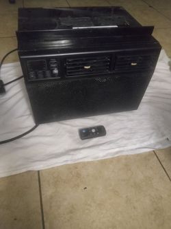 $200 TCL  Smart window AC 8,000 BTU