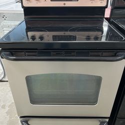 Stainless Self Clean Glass Top Stove