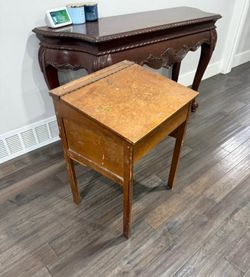 School Desk