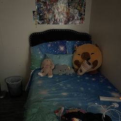 Twin Bed