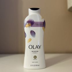 Olay Age Defying Body Wash With Vitamin E, 22 Fl Oz
