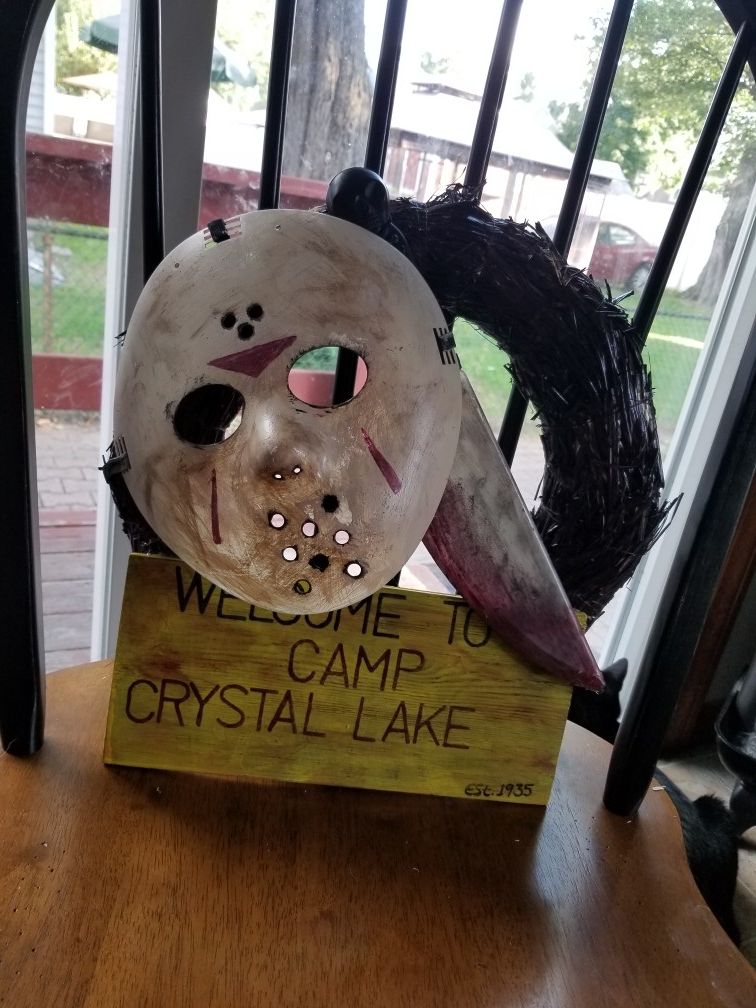 Friday the 13th door wreath