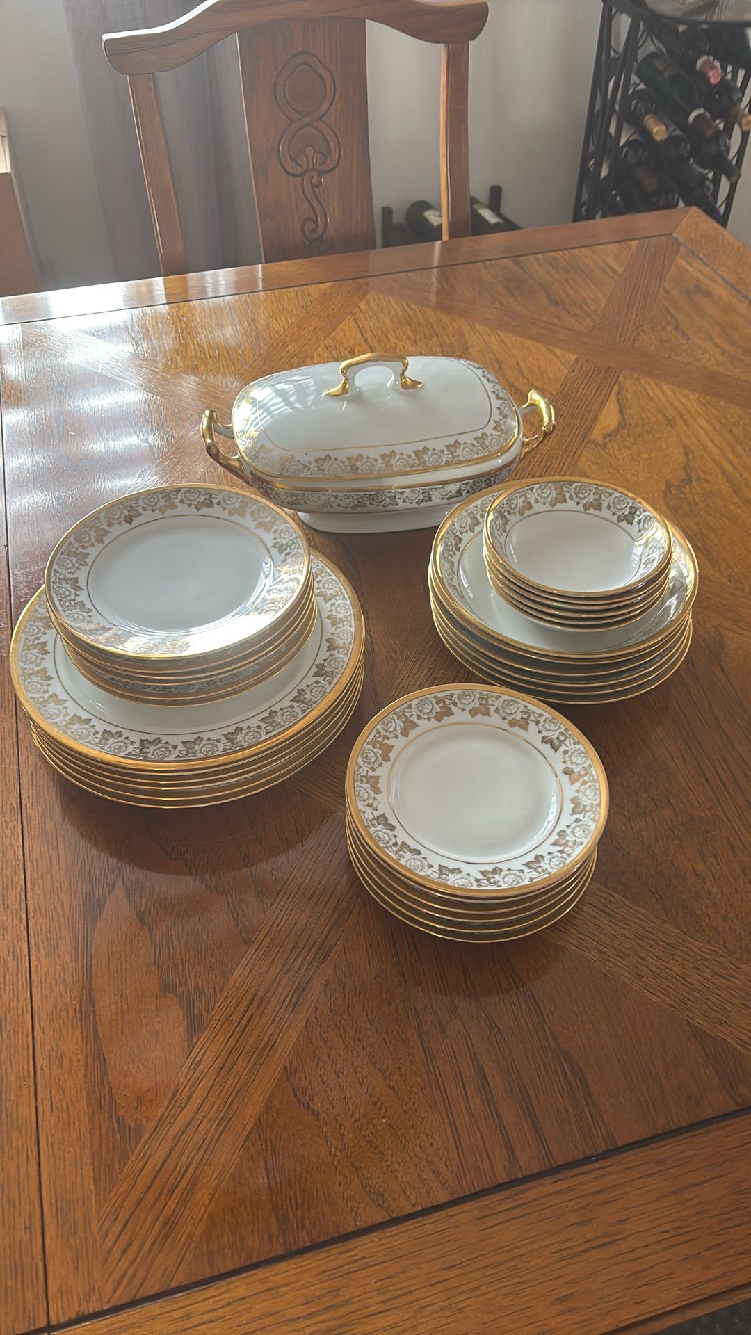 Vintage china Service For 6