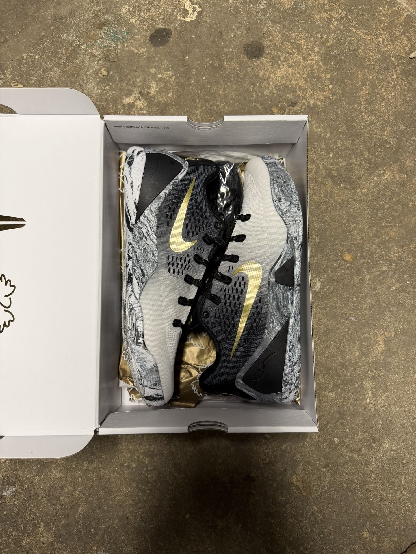 Kobe 9 Mambacita Size 11