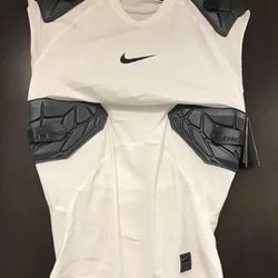 AQ2733-100 Nike Pro HyperStrong  Padded Football Shirt White Size Medium 
Brand new with tag
100 percent authentic 
Ship the same business day
SKU875
