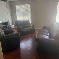 Sofa With Two Recliners One Electric Recliner
