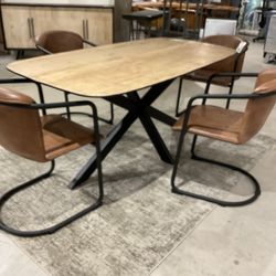 New Dining Table Set With 4 Chairs -plz read 
