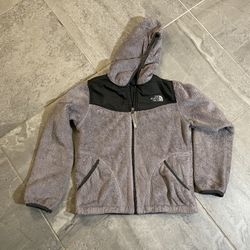 Girls North Face Sweater
