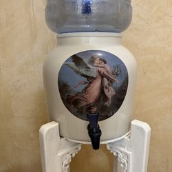 Water dispenser with stand