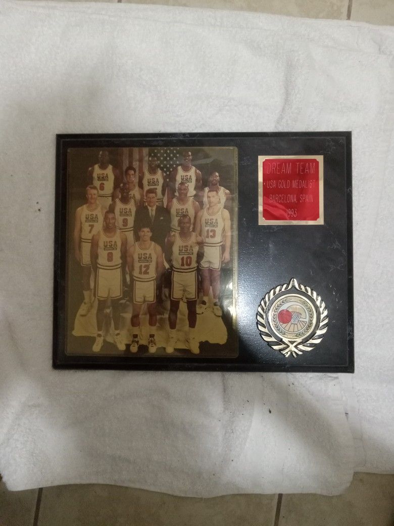 DREAM TEAM U.S.A Gold Medalist(1993) Barcelona, Spain