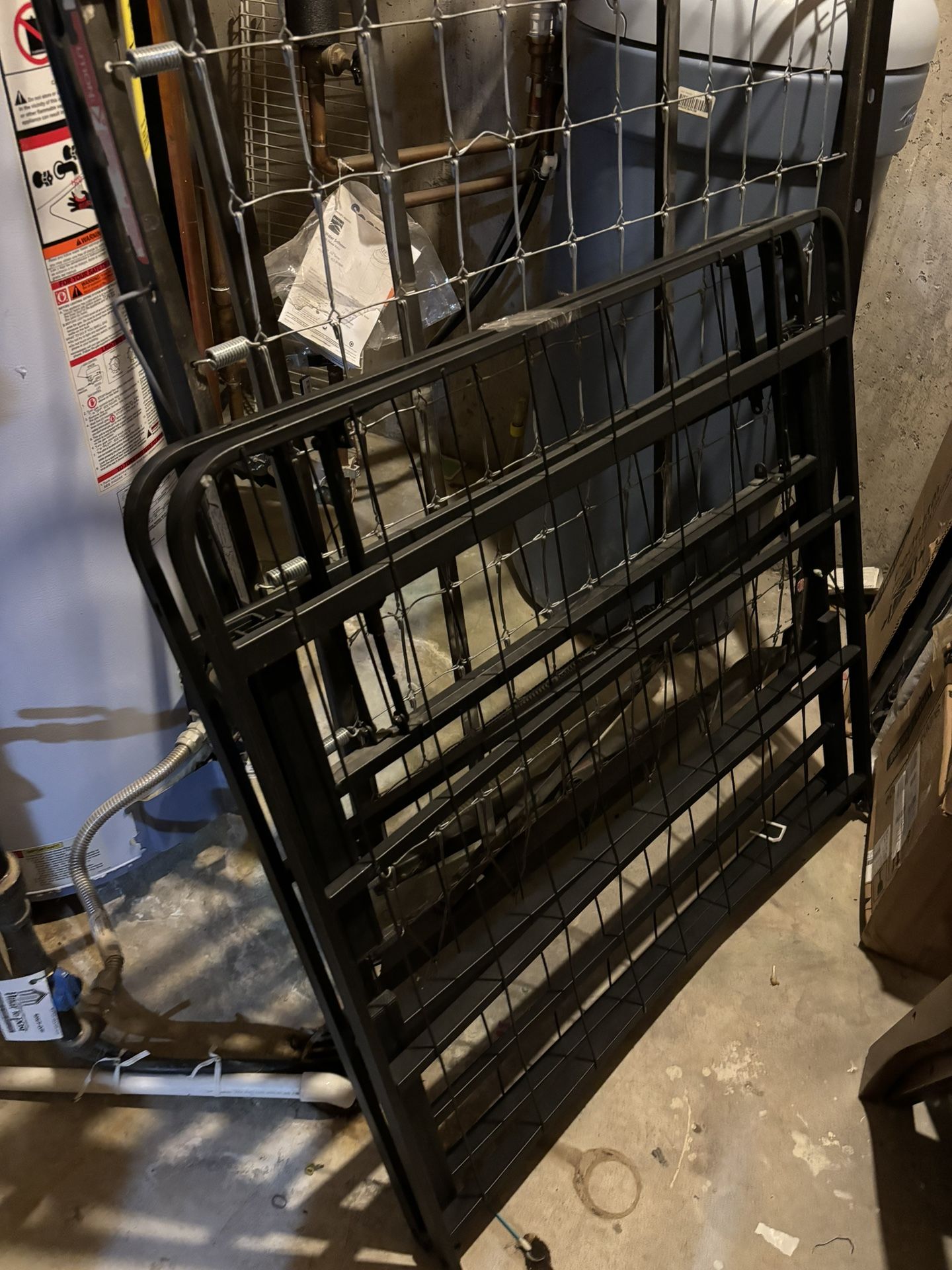 Trundle Frame And Twin Frame