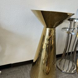 Gold Stainless Steel Cake Table