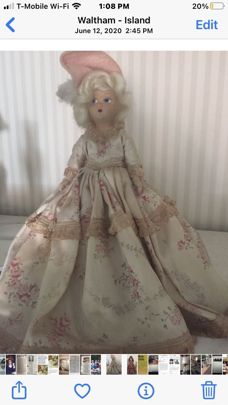 ANTIQUE DOLLS