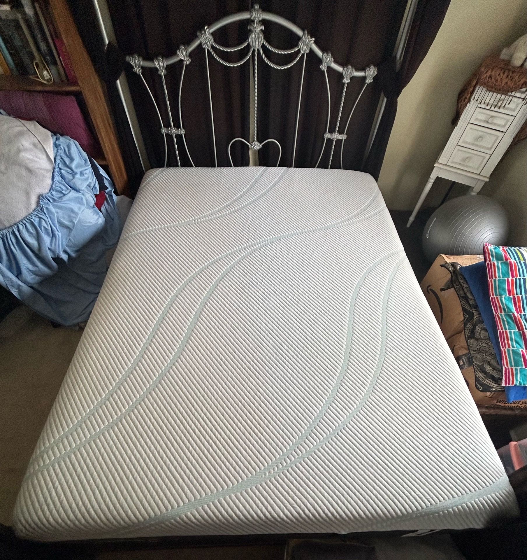 FREE - used Tempur-Pedic queen mattress and box spring