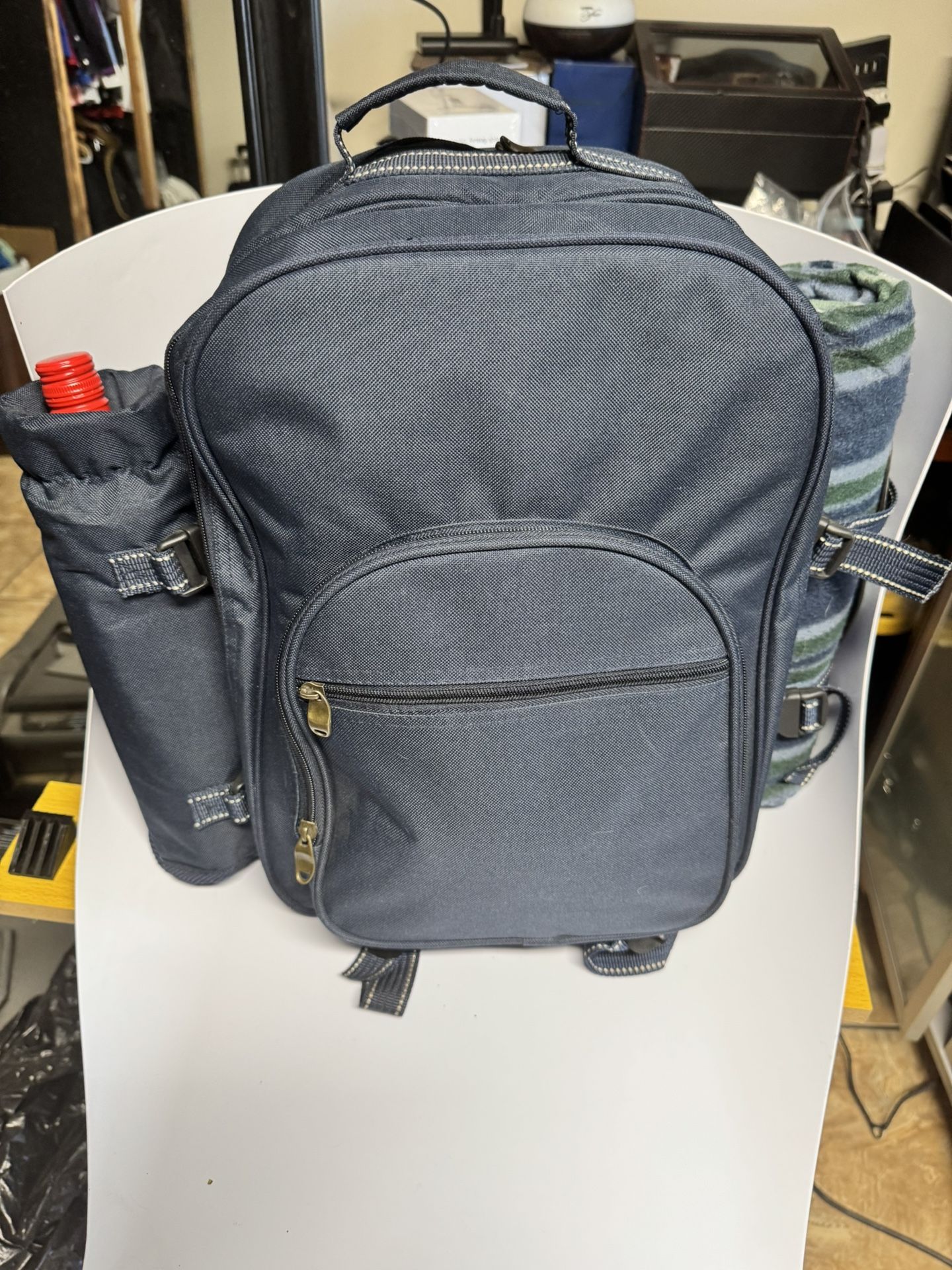 Picnic Backpack Set for 4 with Cooler Compartment,Detachable Bottle/Wine Holder Including Large Picnic Blanket(45"x 53") for Picnic Family and Lovers