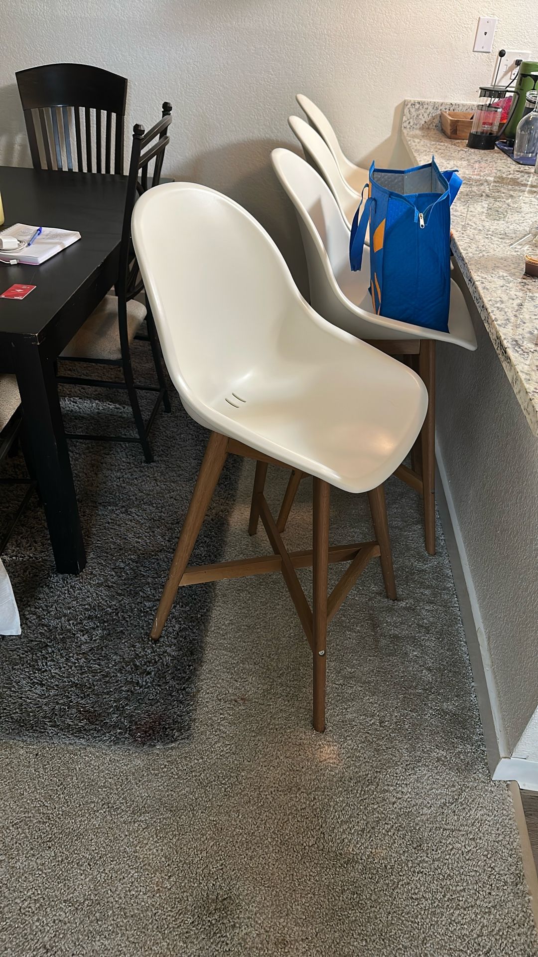 Bar Stools/ Counter Stools/ Chairs