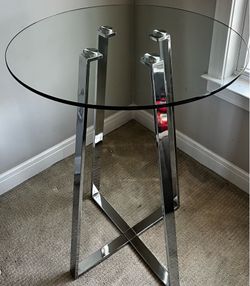 Glass Table Top Pub Style Table w Chrome Legs
