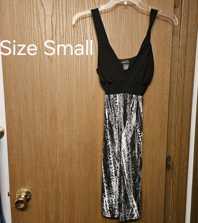 Girls Junior Size Dresses
