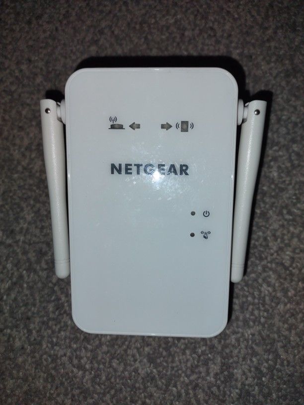 Netgear EX6100 Dual Band Wi-Fi Router Repeater Range Extender