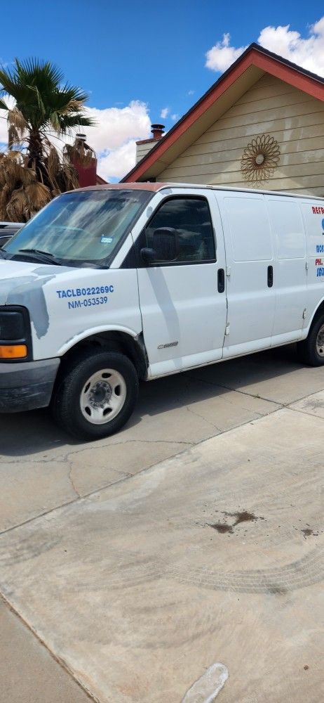 2004 Chevrolet Express