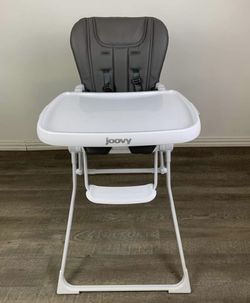 Joovy High Chair- LIKE NEW $100