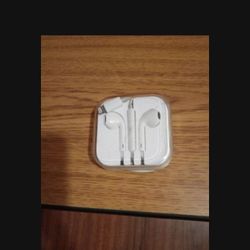 Apple Wired Earbuds
