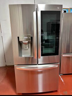 LG Refrigerator — Freshness Meets Modern Convenience