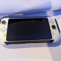 Logitech G Cloud Handheld