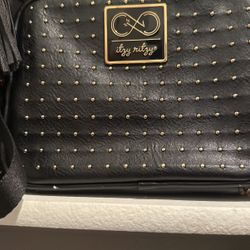 Itzy Ritzy Crossbody