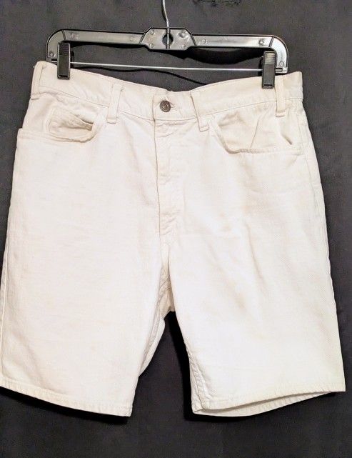 LEVIS Woman's White Jean Shorts Classic Denim 32" Waist No Size Tag