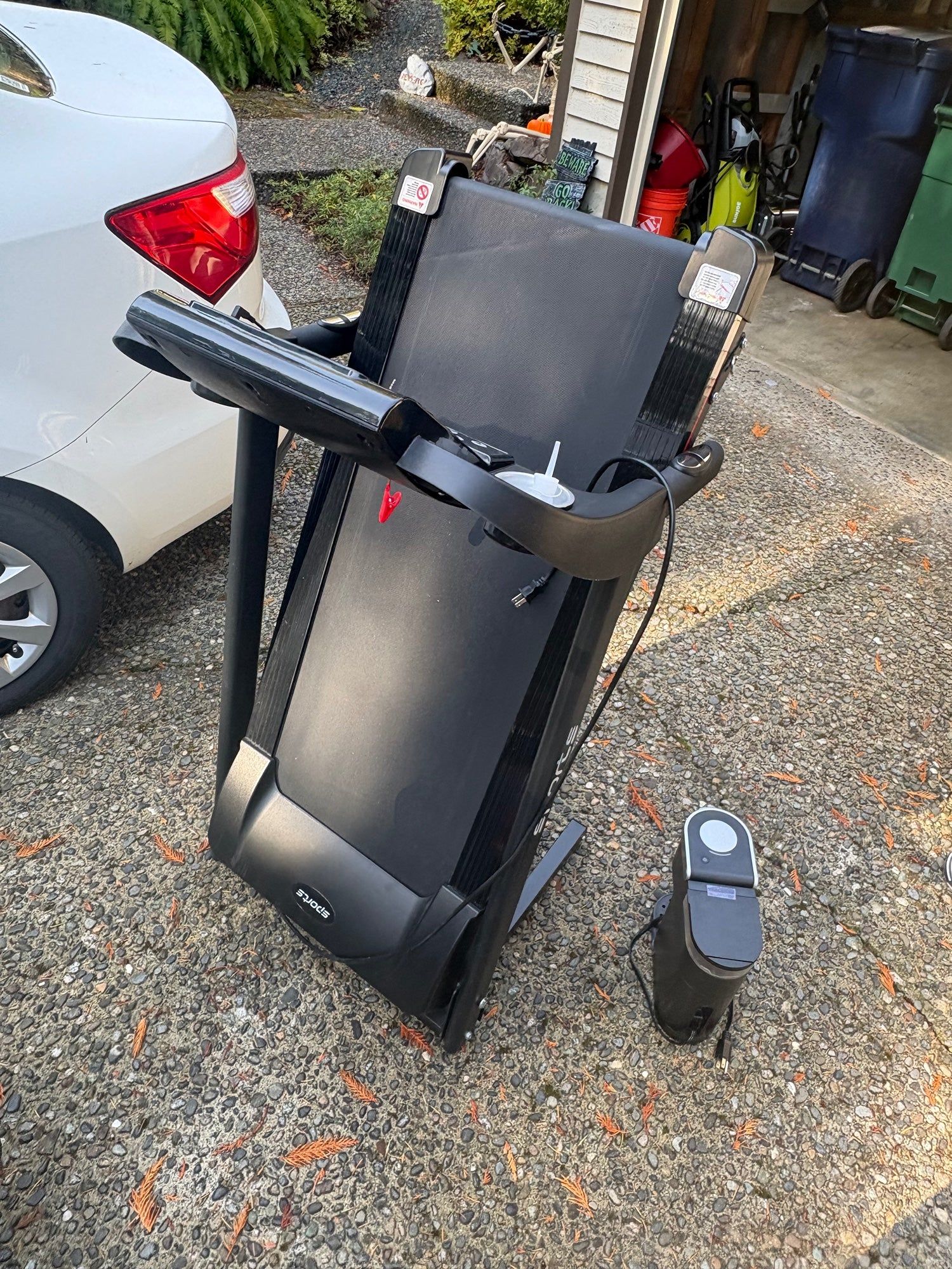 SPORTS Compact Folding Treadmill