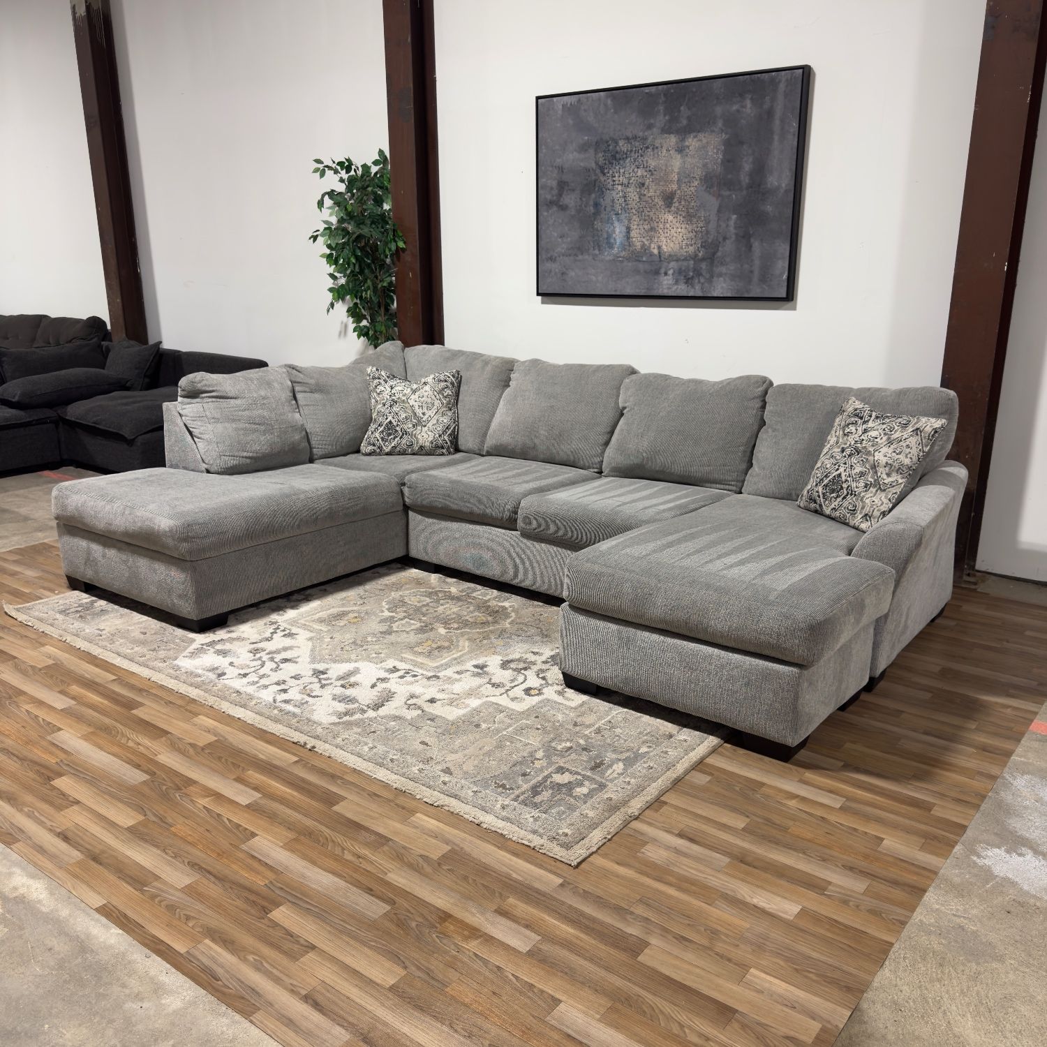 Large Gray Sectional Sofa 🚛 Delivery Available